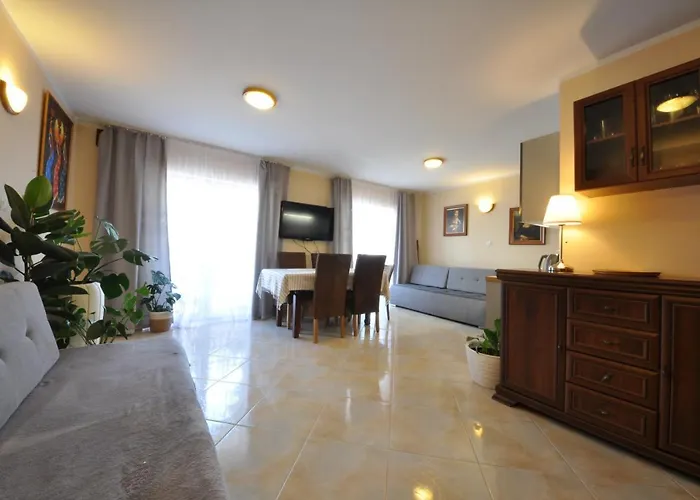 Wiktoria Villa